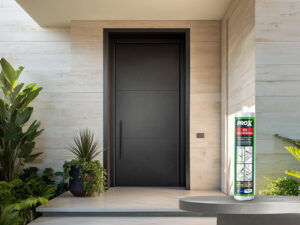 Pintu aluminium modern yang memberikan kesan stylish dan tahan lama untuk rumah Anda.